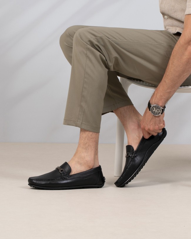 Criollo Noir Cuir