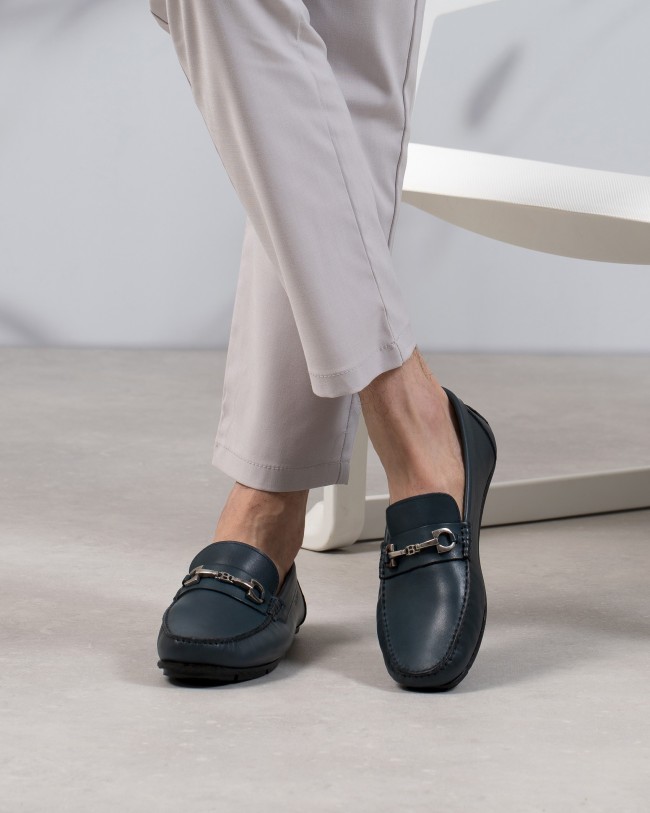 James Bleu Cuir
