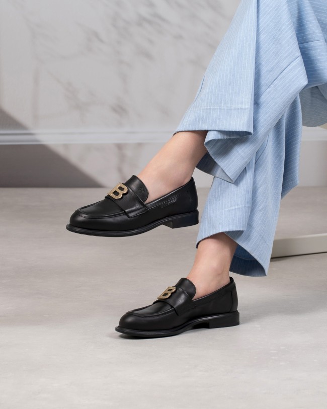 Eterna Noir Cuir